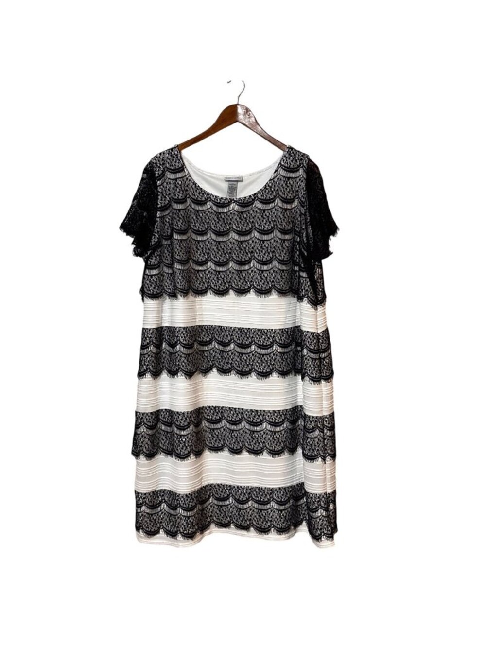 Black & White Lace Overlay Dress By Catherines 2X 22/24W Polyester/Spandex Blend - Picture 1 of 5